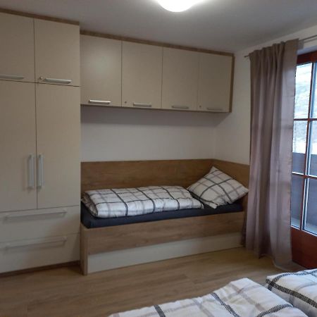Apartman Acko Polansky Dvur - Вельке-Карловице Экстерьер фото