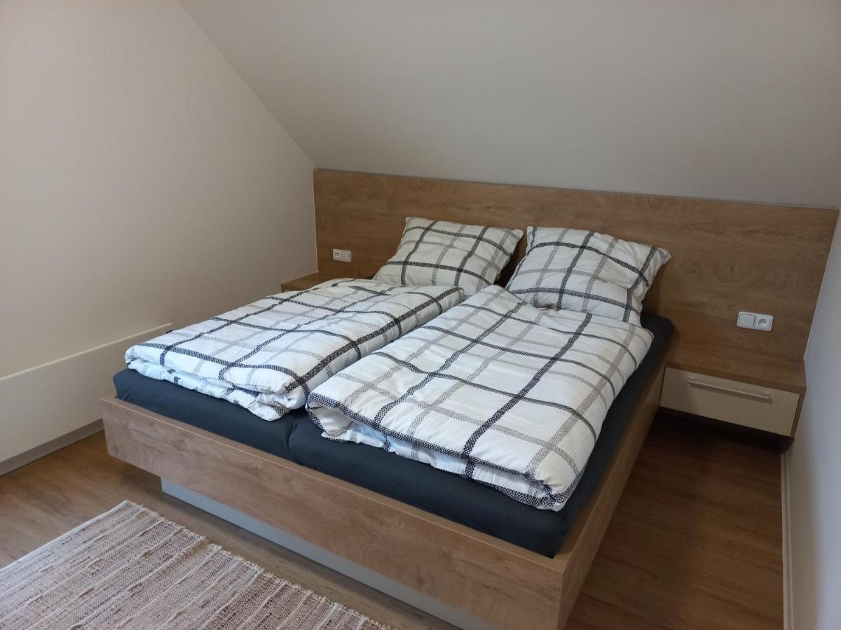 Apartman Acko Polansky Dvur - Вельке-Карловице Экстерьер фото
